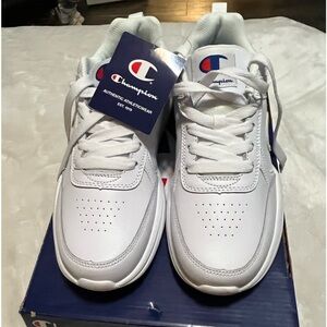 Men’s Champion athletic shoe, size 8.5